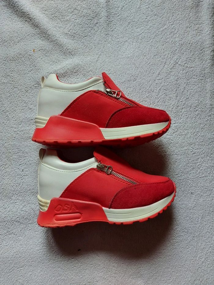 Chaussures taille 35 - photo numéro 2