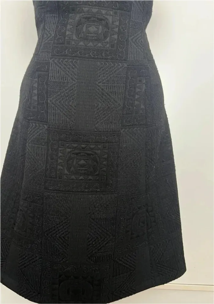 Robe patineuse noire imprimé gaufré Esprit - photo numéro 3