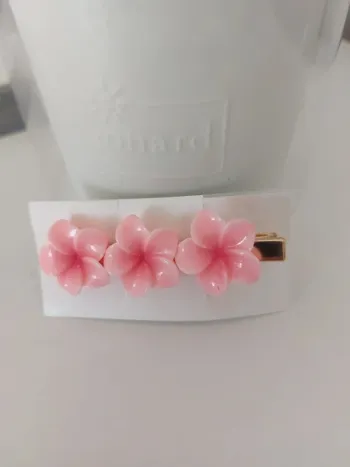 Barrette fleurs roses