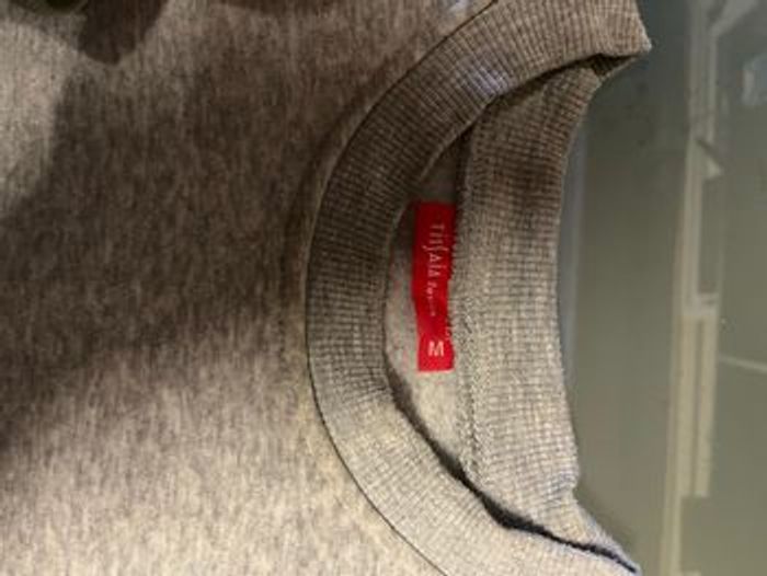 Pull gris - photo numéro 2