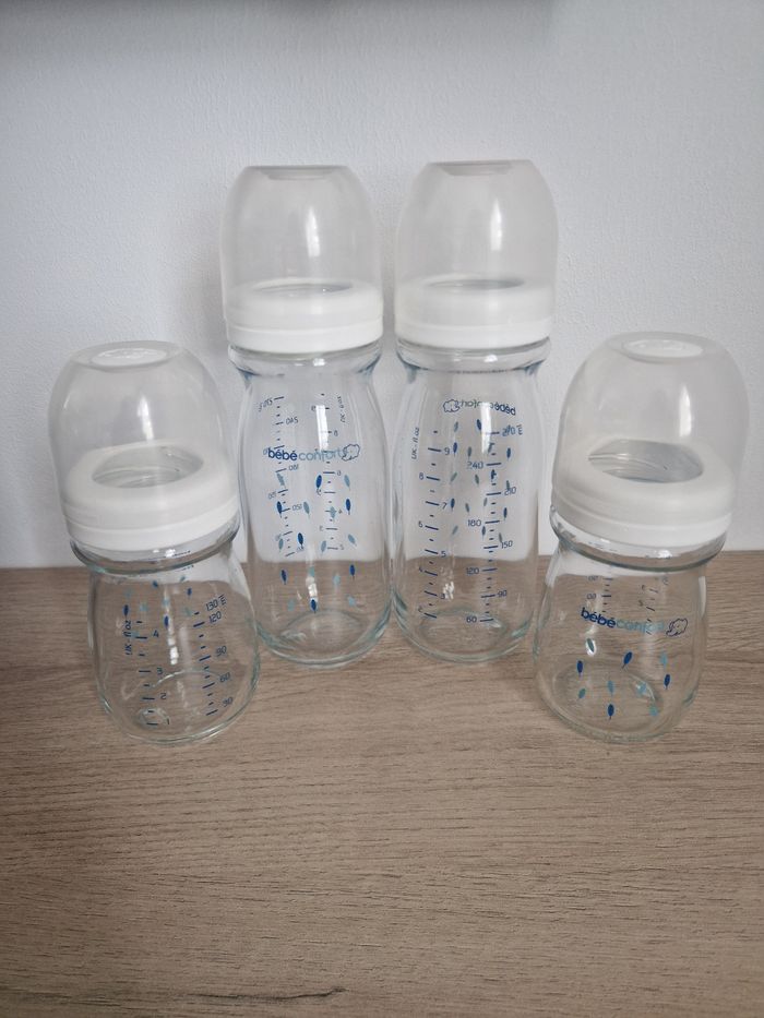 Lot de 4 biberons en verre bébé confort