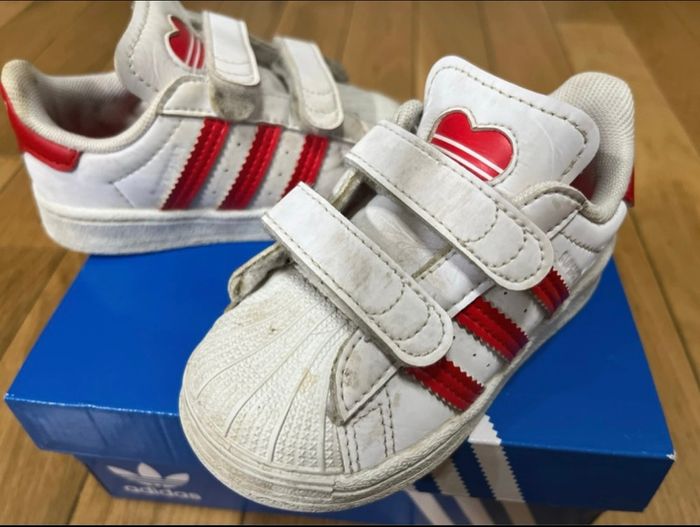 Basket fille adidas taille 21 - photo numéro 2