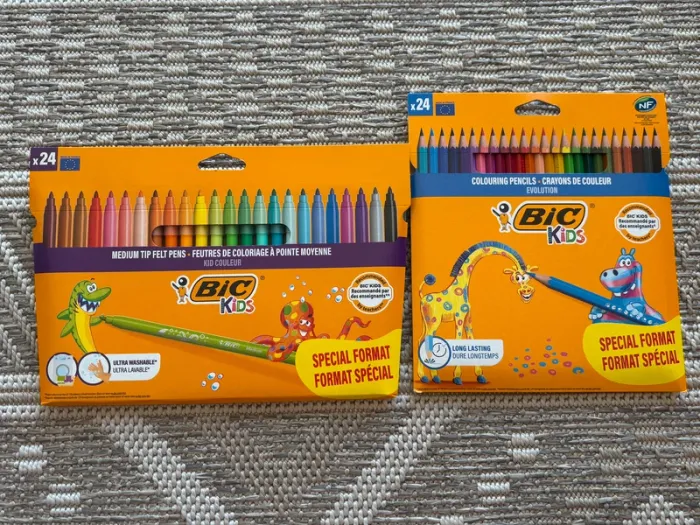 Lot Feutres et crayons de couleurs - BIC