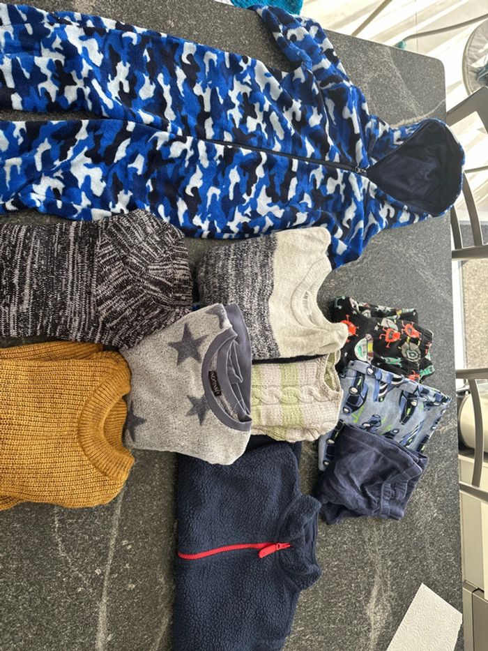 Lot de vêtements chauds 5 ans très bon état