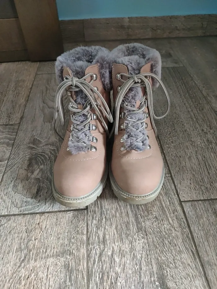Chaussures avec fourrure