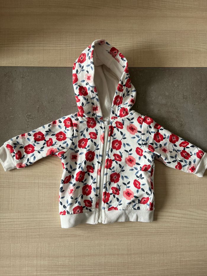 Veste à capuche