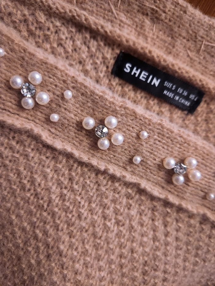Pull femme perles neuf - photo numéro 2