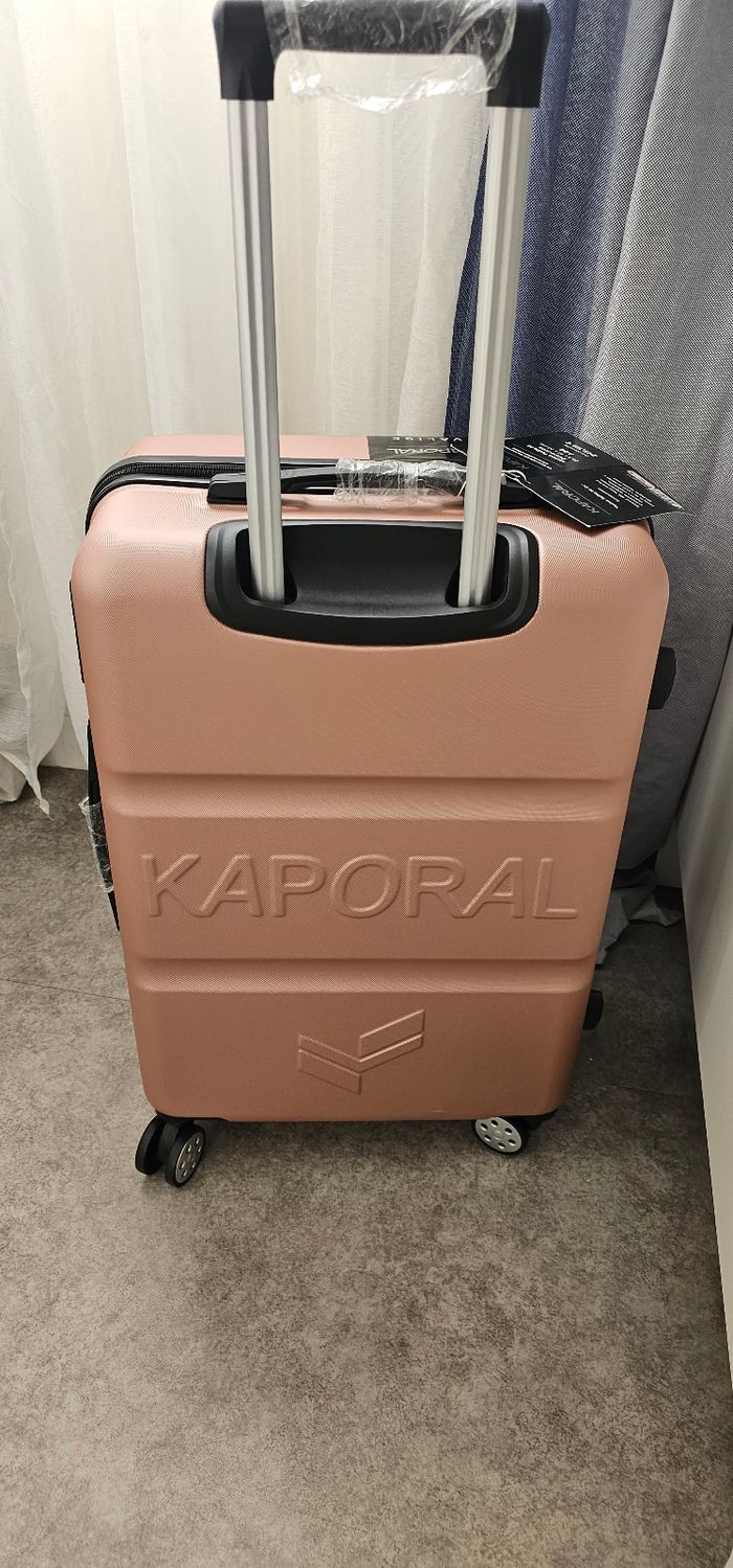 Elegante Valise neuve Kaporal - photo numéro 5