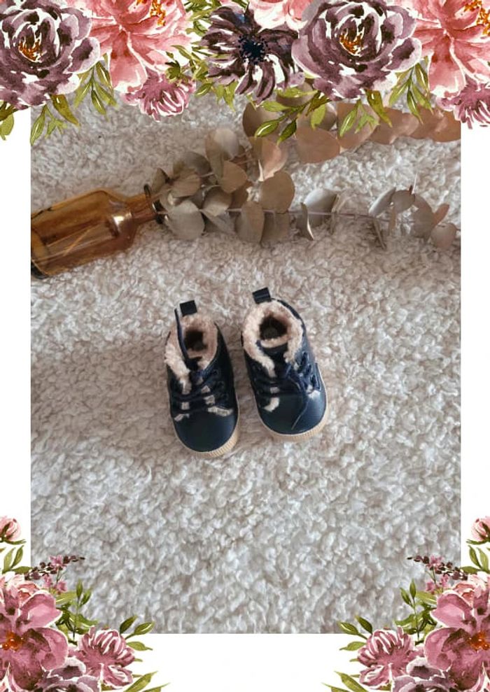 Chaussure bébé chaude, taille 3/6mois