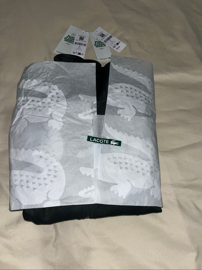 Ensemble Lacoste - photo numéro 2