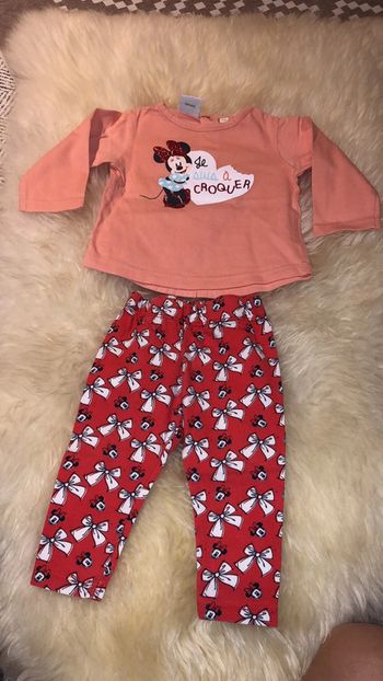 Enseble minnie 6 mois