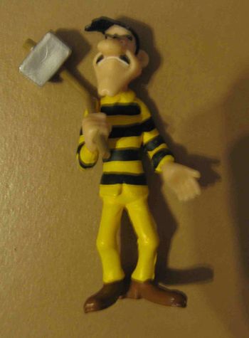 lucky luke figurine