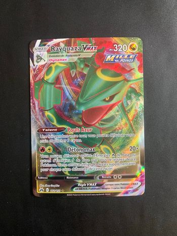 Carte Pokemon Rayquaza Vmax 102/159
