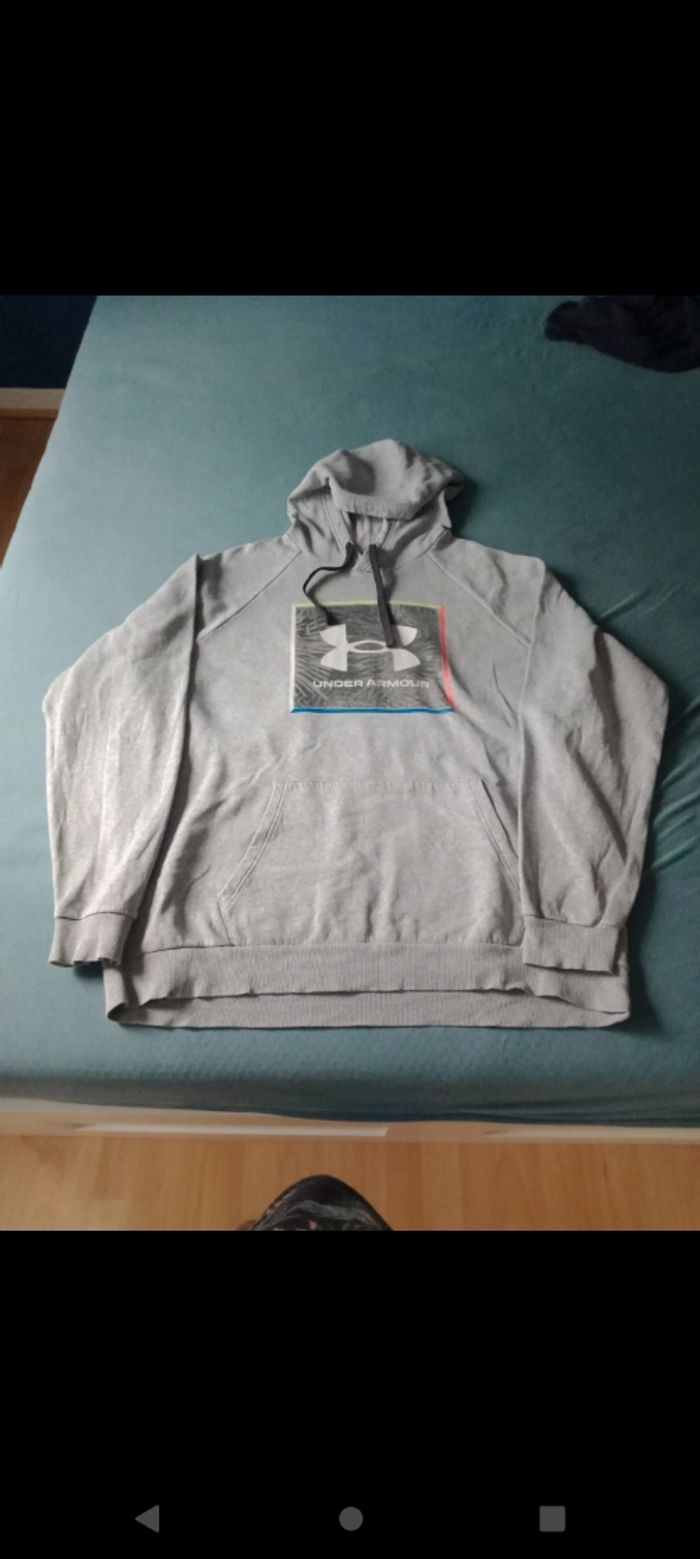 Sweat à capuche Under Armour