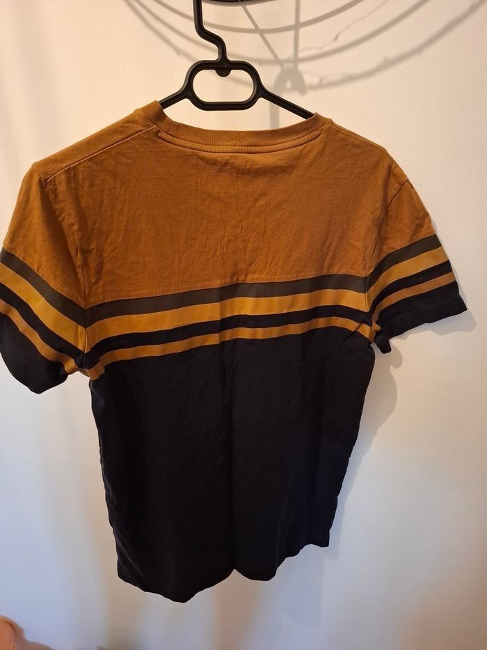 Tee shrist - photo numéro 2