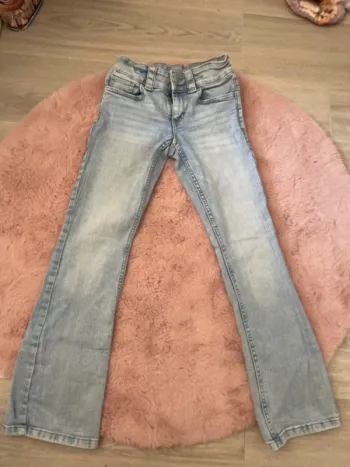 Jean style cowboy