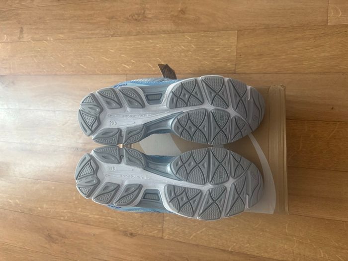Asics gel nyc artic sky bleu taille 42 neuf - photo numéro 7