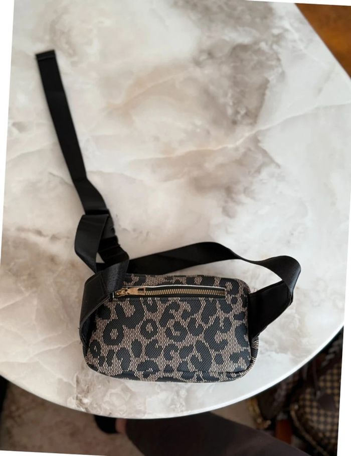 Sac crossbody neuf - photo numéro 2