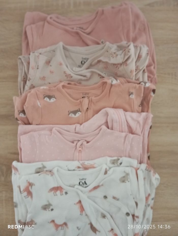 Lot de 5 pyjamas fille taille 18/24 mois