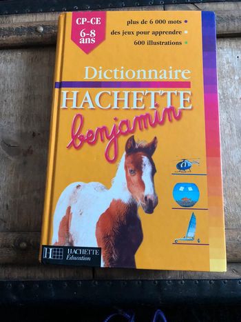 Dictionnaire Hachette Benjamin