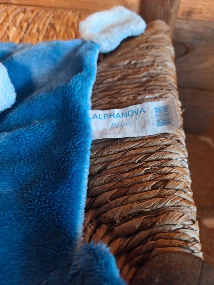 Doudou ours bleu alpha Nova tbe - photo numéro 3