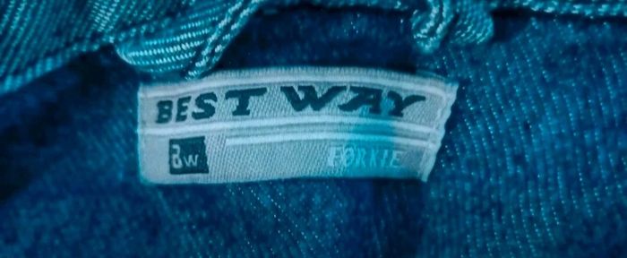 Veste en jean 8ans style vintage avec broderie au dos - photo numéro 8