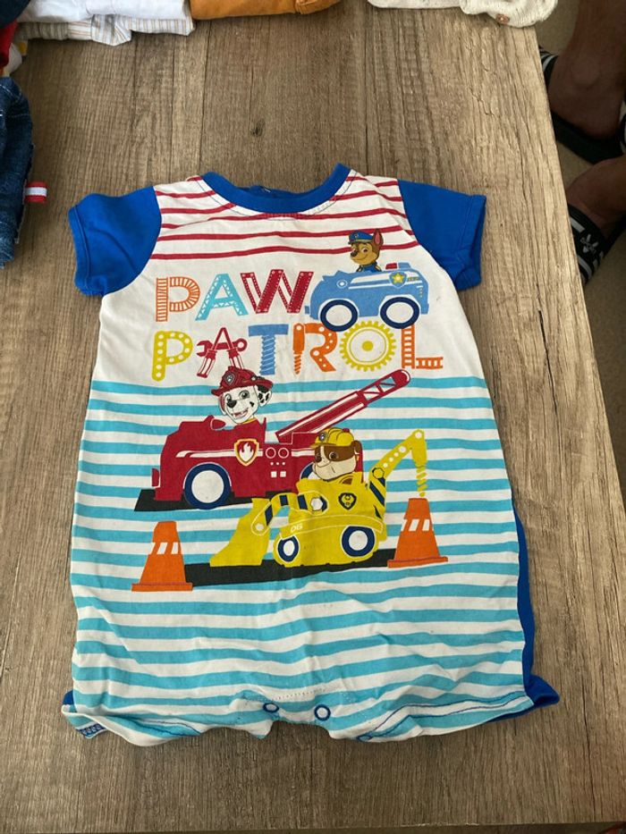 Grenouillère bébé