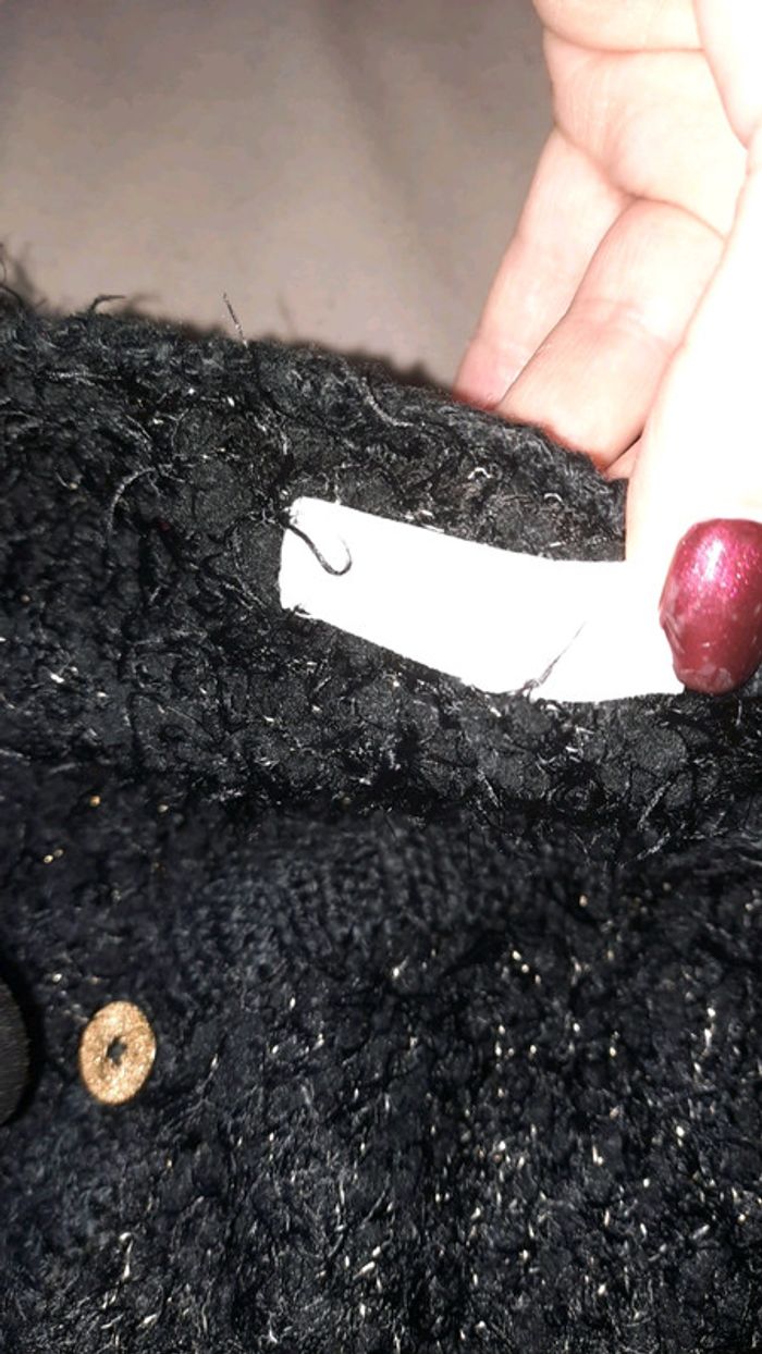 Gilet noir et or - photo numéro 3