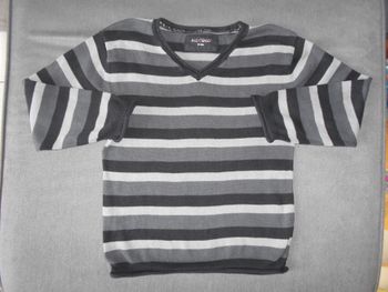 Pull, taille: 6 ans à 0,50 EURO