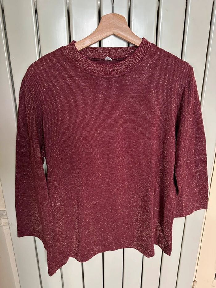 Pull manches 3/4 a paillettes bordeaux taille L