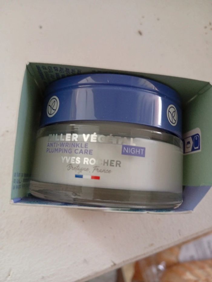 Soins anti-rides repulpant filler végétal