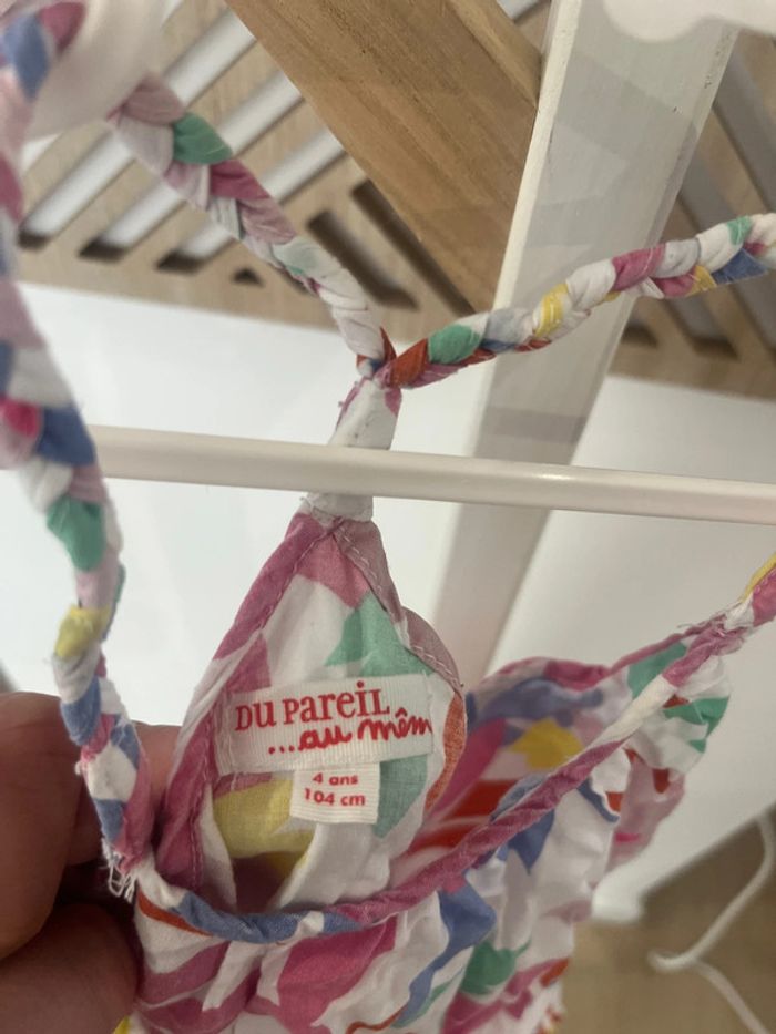 Haut dos nu 4 ans - photo numéro 3