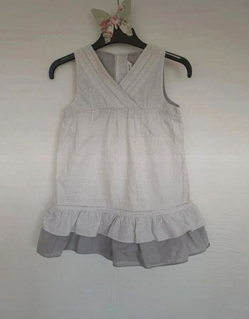Robe ete ecru grise kiabi 5 ans