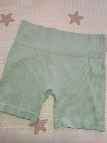 Short de sport femme