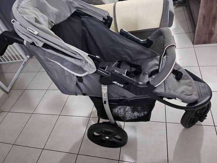 Poussette simple 3 roues - photo numéro 3