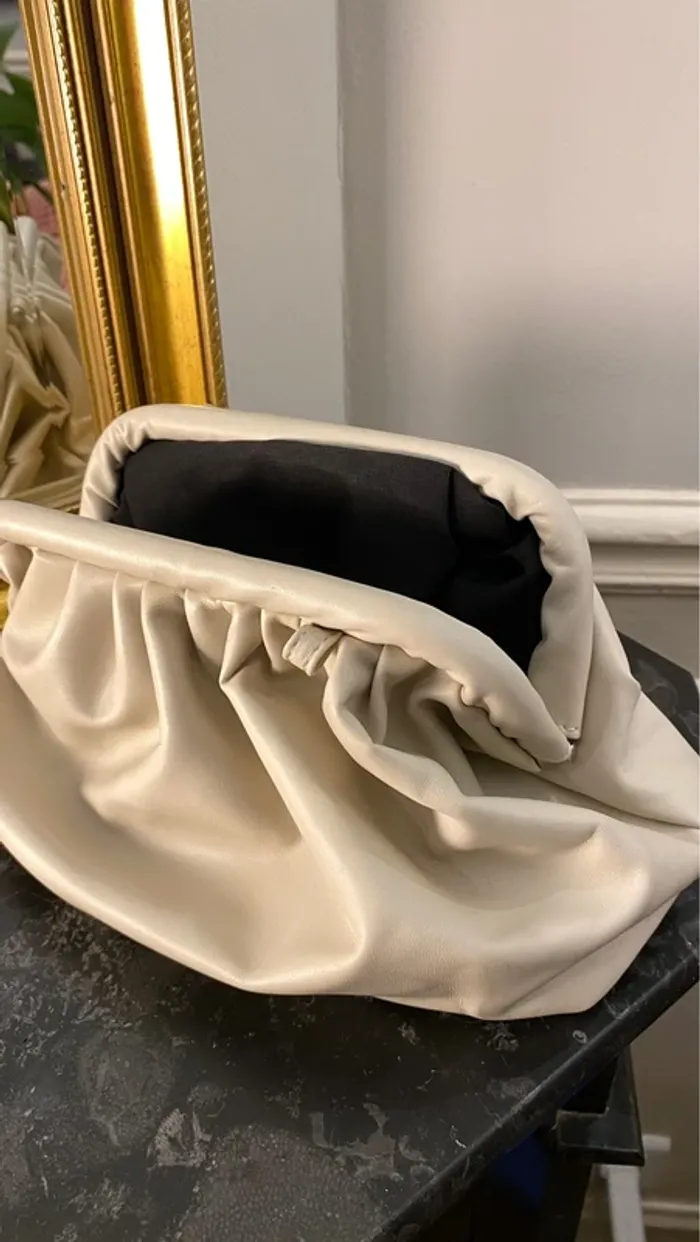 Sac pochette Bourse similicuir crème - photo numéro 4