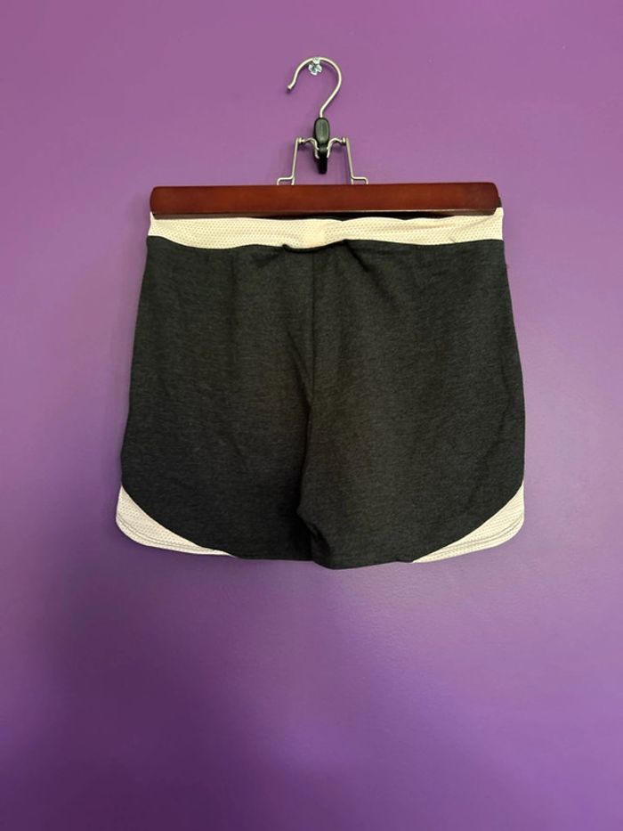Short - photo numéro 2