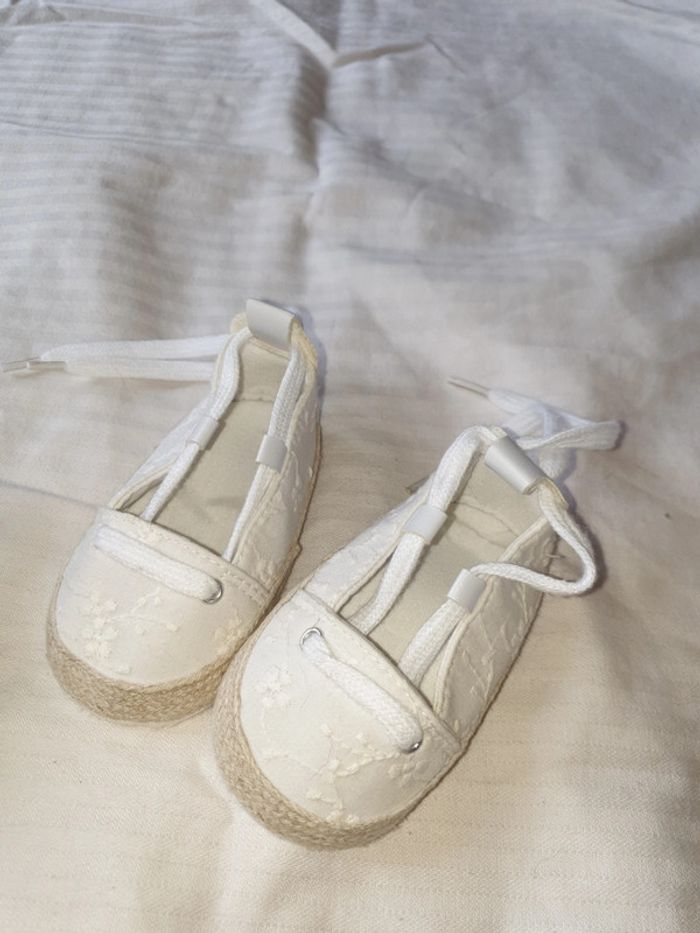 Chaussures bébé - photo numéro 2