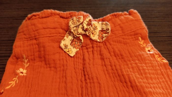 Pantalon 6mois - photo numéro 3