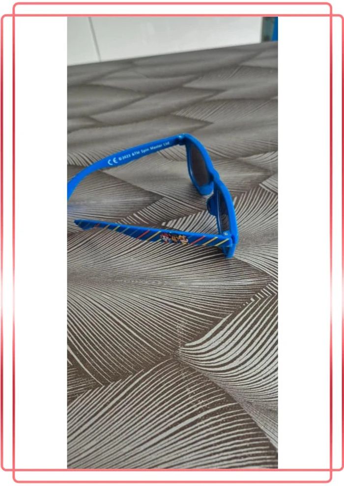 Lunettes de soleil - photo numéro 3