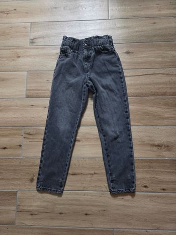 Jean Mom Gris Anthracite Kiabi 10 ans