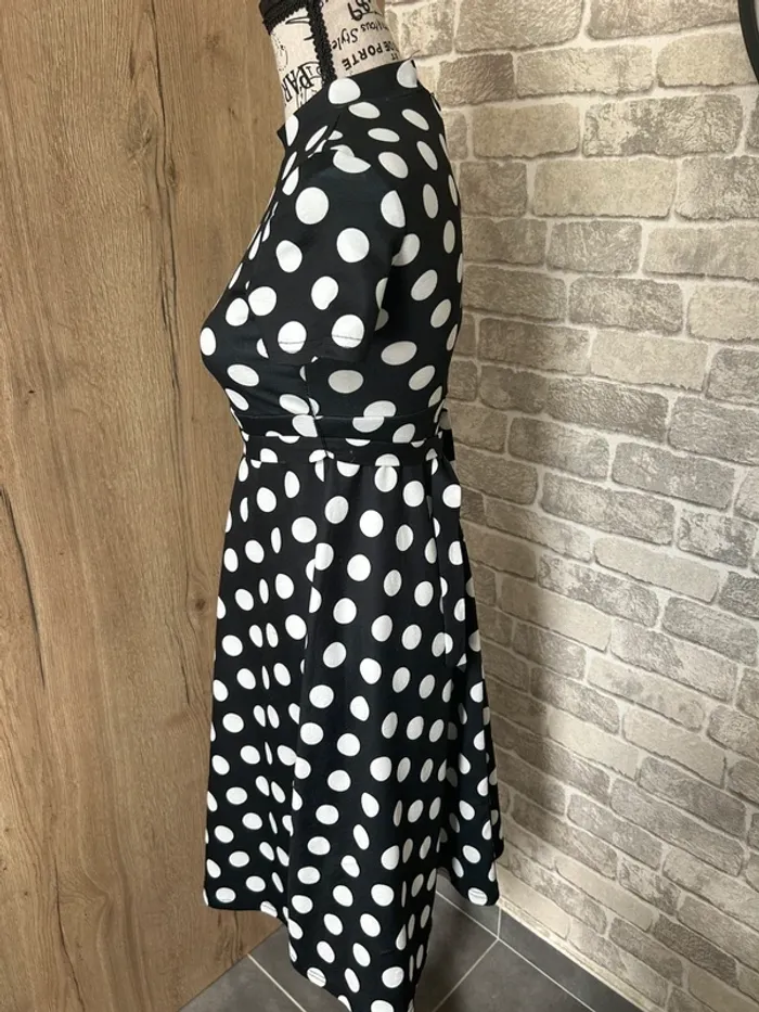 Robe rétro pin-up taille 34 - photo numéro 2