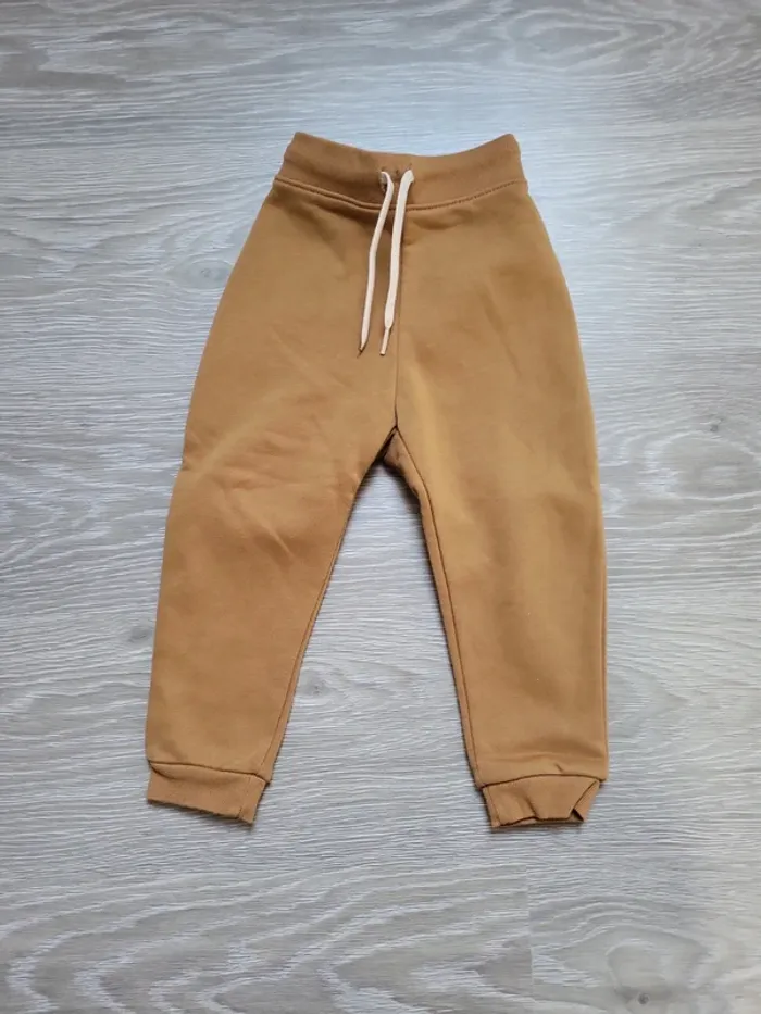 Lot 2 jogging - photo numéro 5