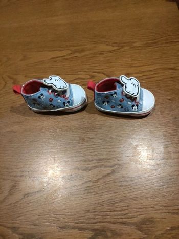 Chaussure Disney 3/6mois