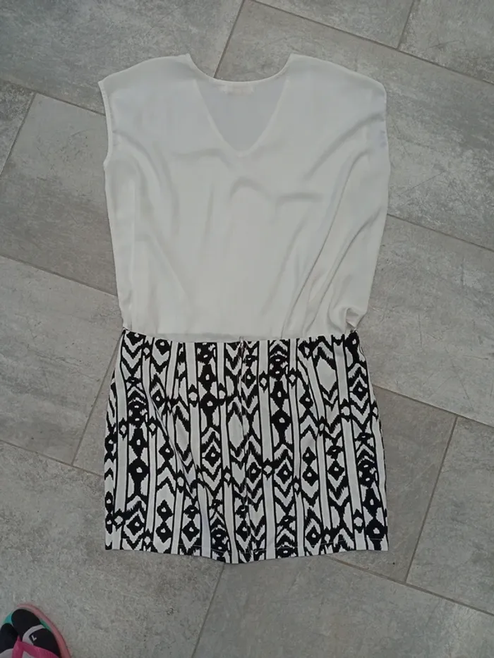 Robe courte - photo numéro 3