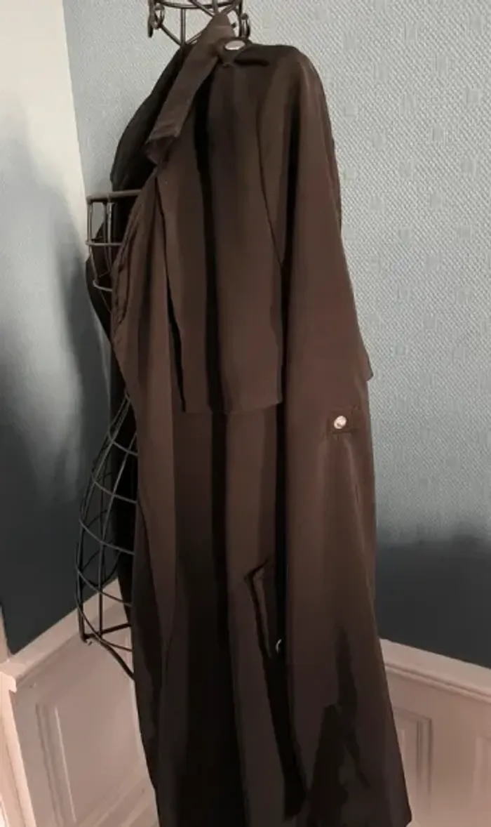 Trench Noir - photo numéro 5