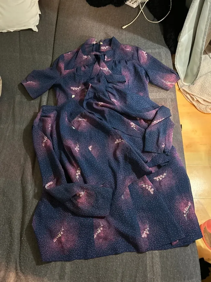 Robe avec son léger gilet