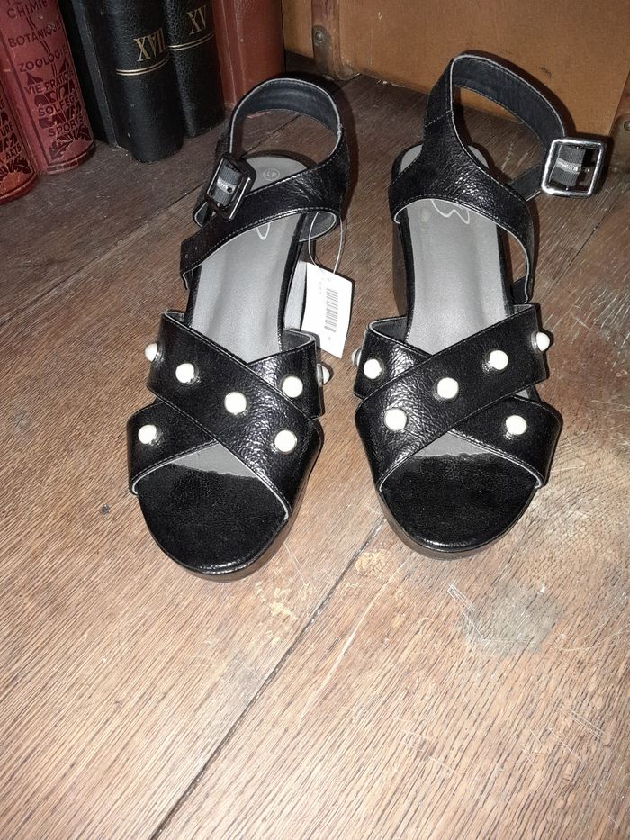 Chaussures pour femme - photo numéro 2