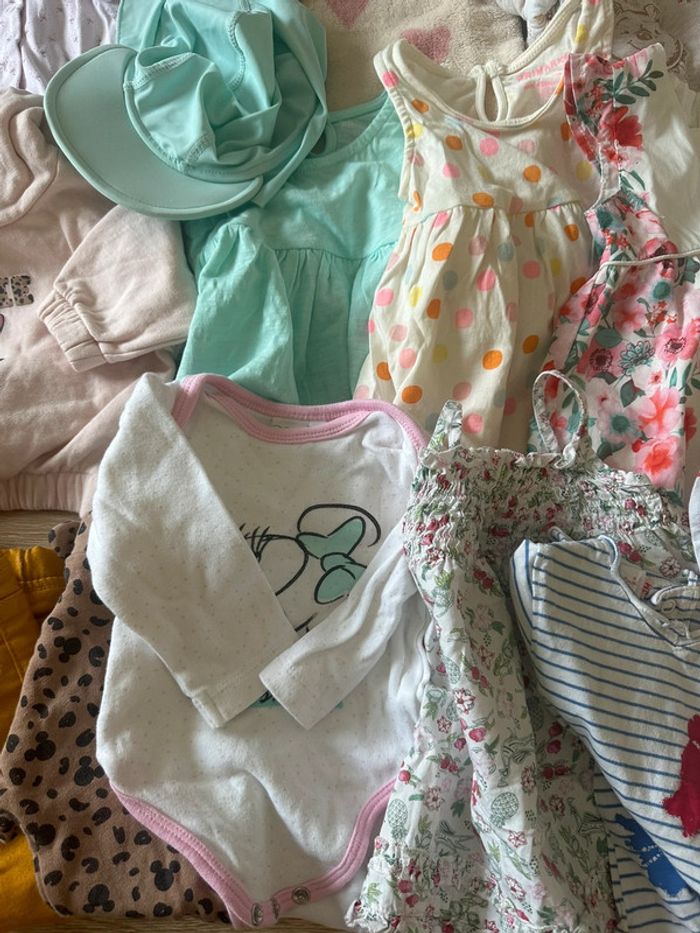Lot de vêtements filles 3 mois - photo numéro 3