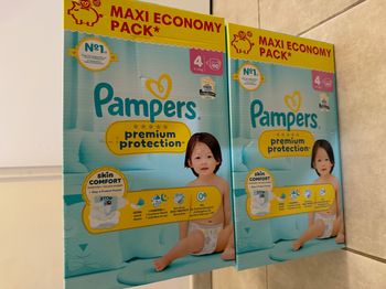 Pampers couches premium protection T4 mega pack x2